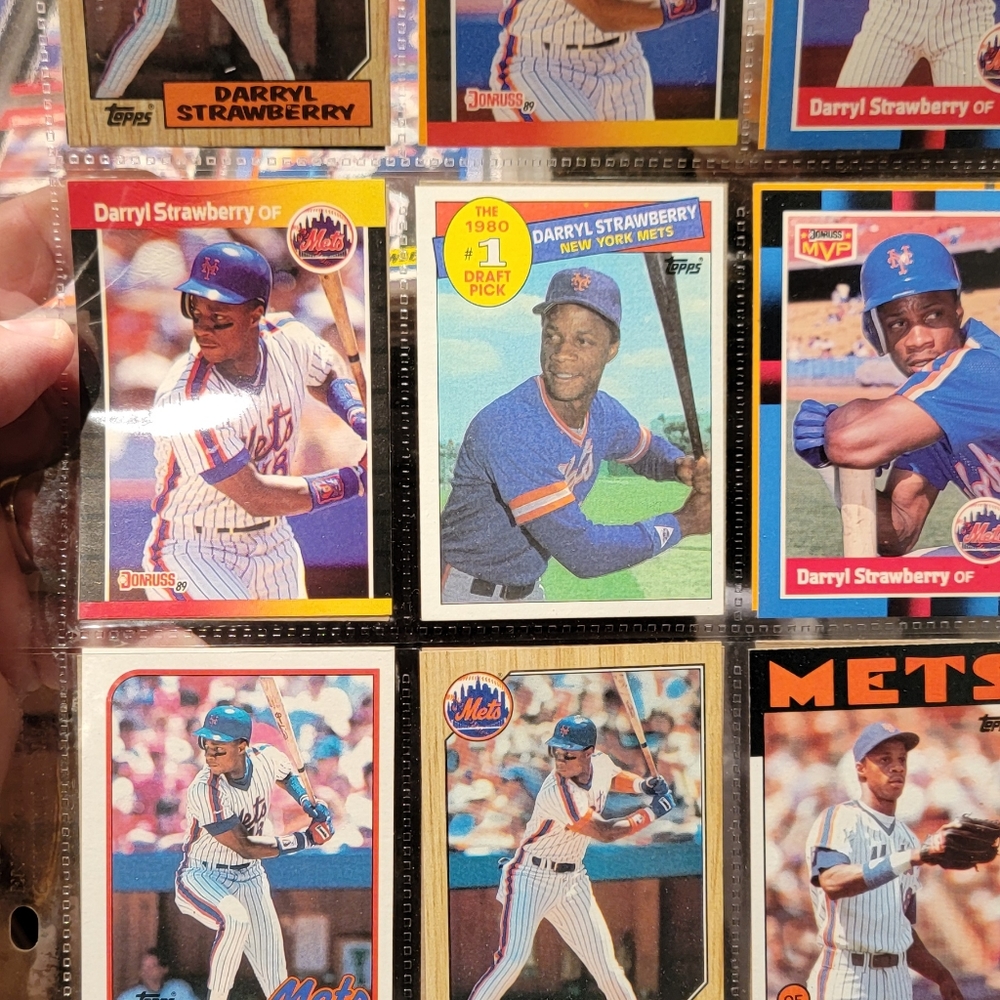 Assorted Baseball card's - Picture 11 of 16